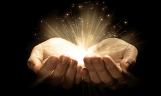4 Practices That Will Make You a More Powerful & Trusted Leader