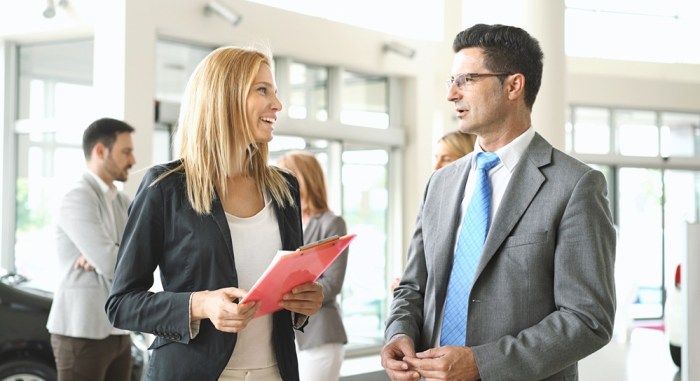 How Sales Managers Can Help New Hires