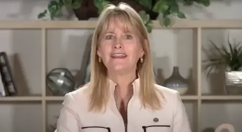 Vicki Halsey Legendary Service Author Interview